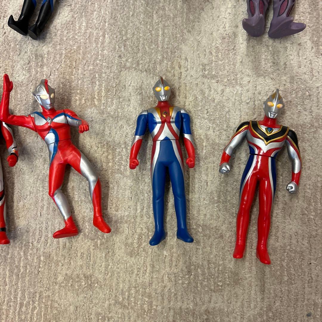 ウルトラマン&ウルトラ怪獣ソフビフィギュア40体まとめ売り