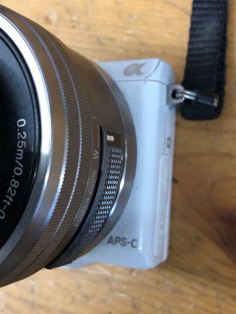 Sony NEX-5T コンパクトデジタルカメラ