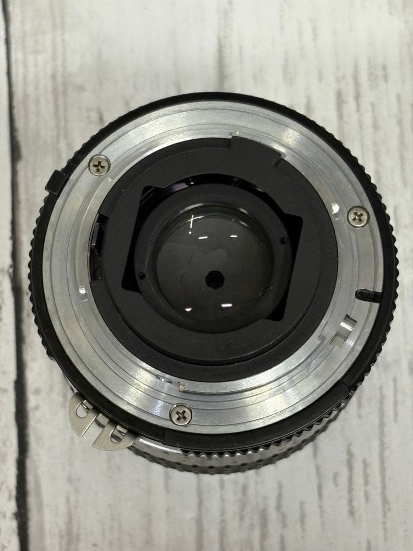 Nikon FE フィルムカメラ　MICRO−NIKKOR レンズ付き　訳あり‼️