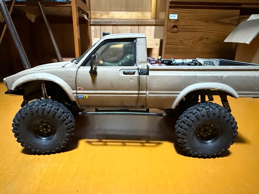 RC4WD TF2 ハイラックス