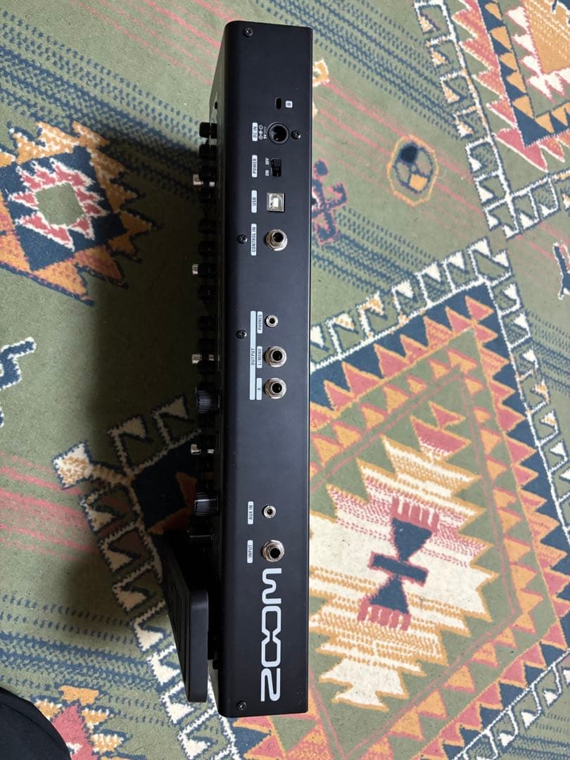 ZOOM G5n ギターエフェクター