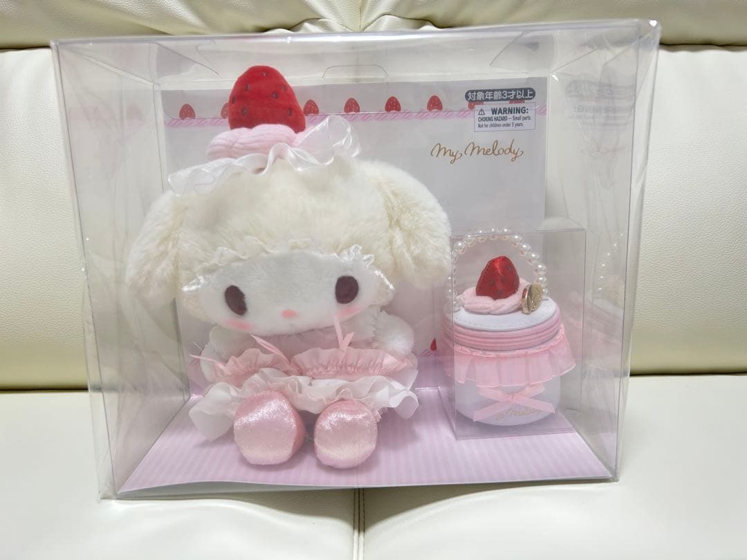 マイメロディ いちごホイップケーキ ぬいぐるみ&アクセサリーケースセット