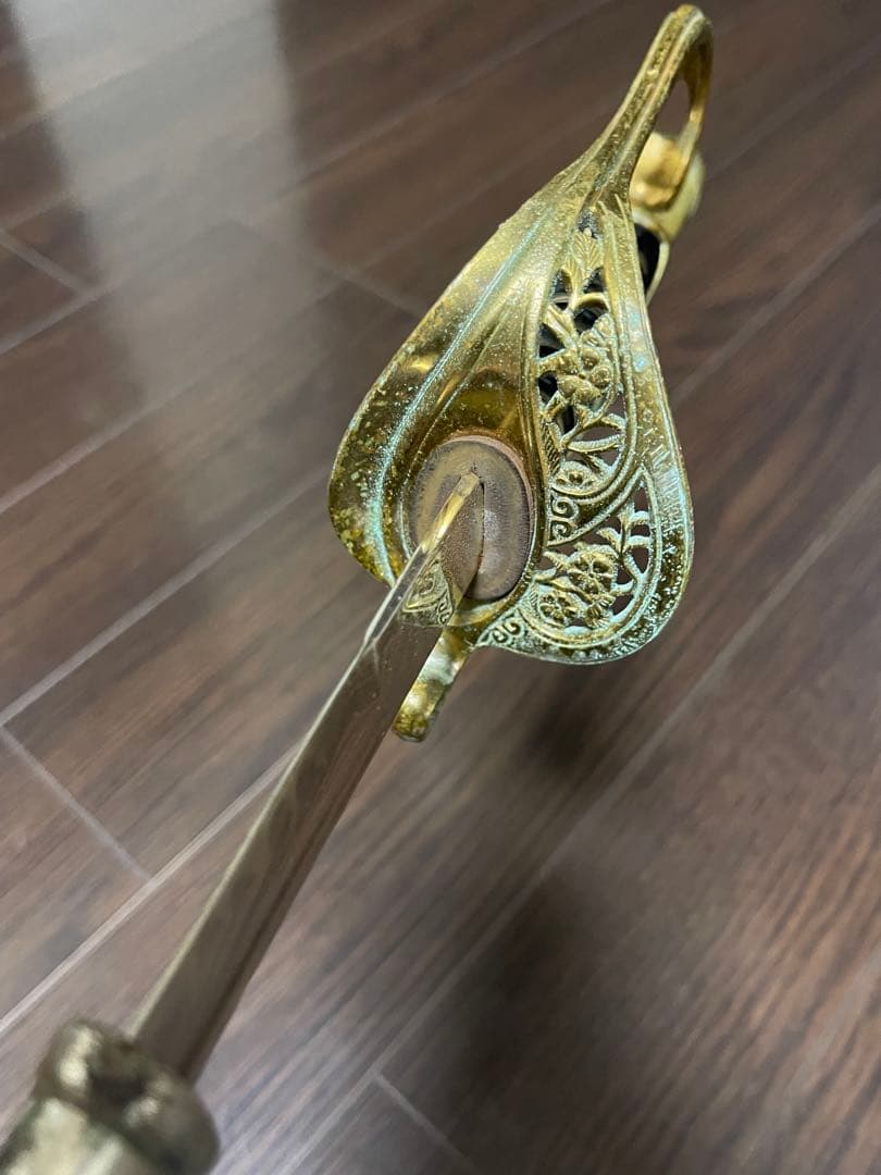 軍刀　指揮刀　サーベル　旧日本軍　桜紋章　模造刀