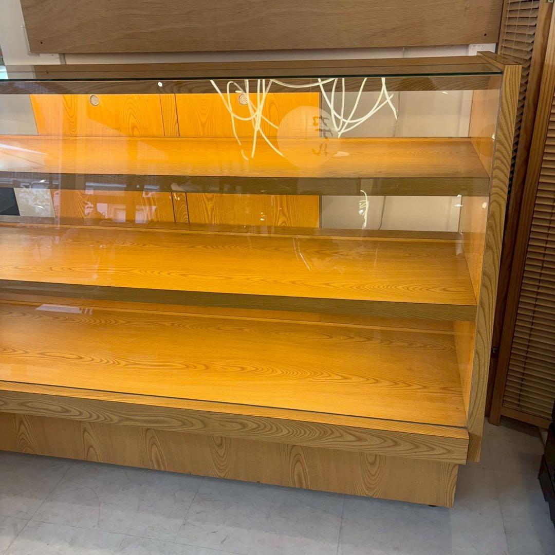 ガラスショーケース　店舗什器　直接引取限定　別途料金で配送可（近隣のみ）