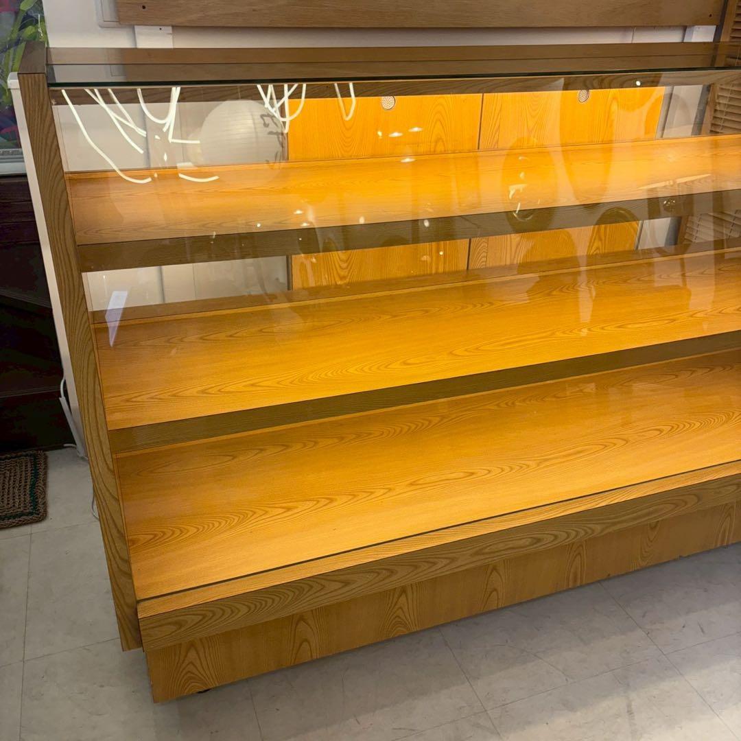 ガラスショーケース　店舗什器　直接引取限定　別途料金で配送可（近隣のみ）