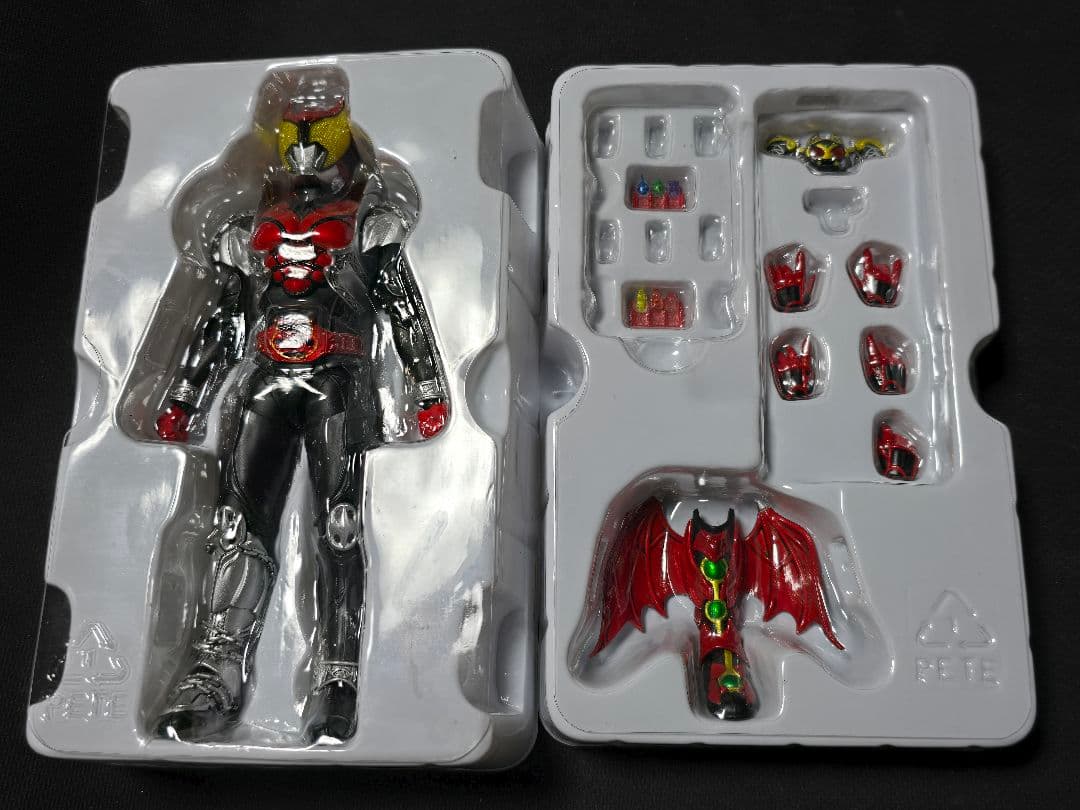 真骨彫　仮面ライダーキバ　3点セット