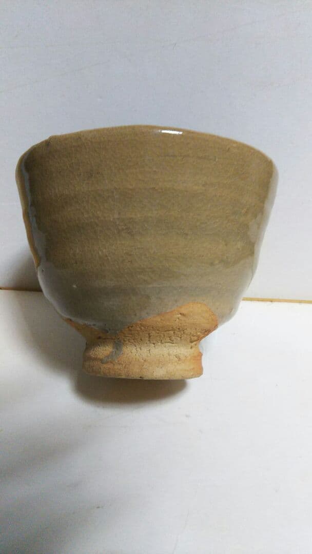 高台の抹茶碗茶道具です