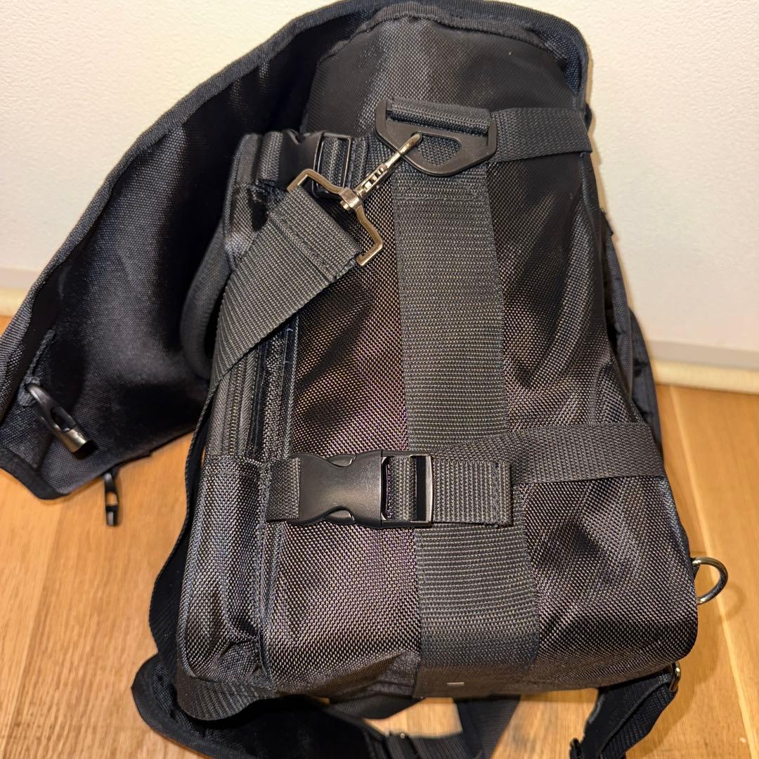 黒のレコードバッグ