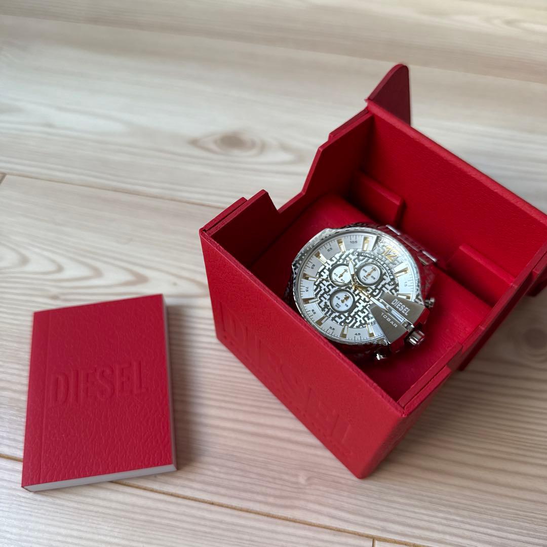 DIESEL dz4636 MEGA CHIEF 腕時計