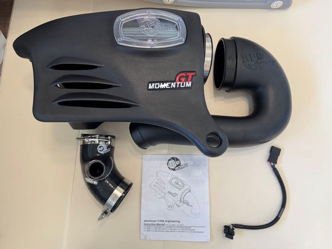 BMW F30 320d N47 aFe エアインテーク　F31