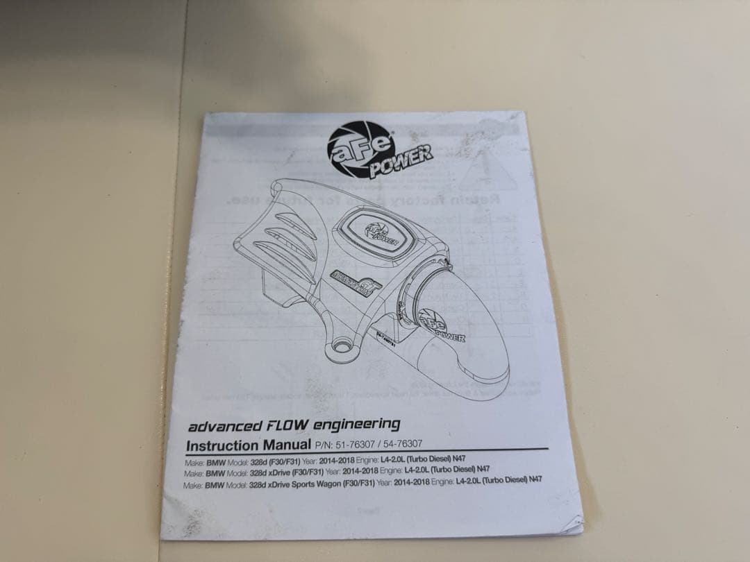 BMW F30 320d N47 aFe エアインテーク　F31