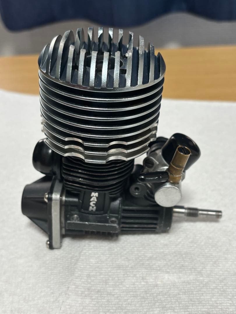 ロッシ 1/8 LOSI LST Mach 427 ラジコン エンジン