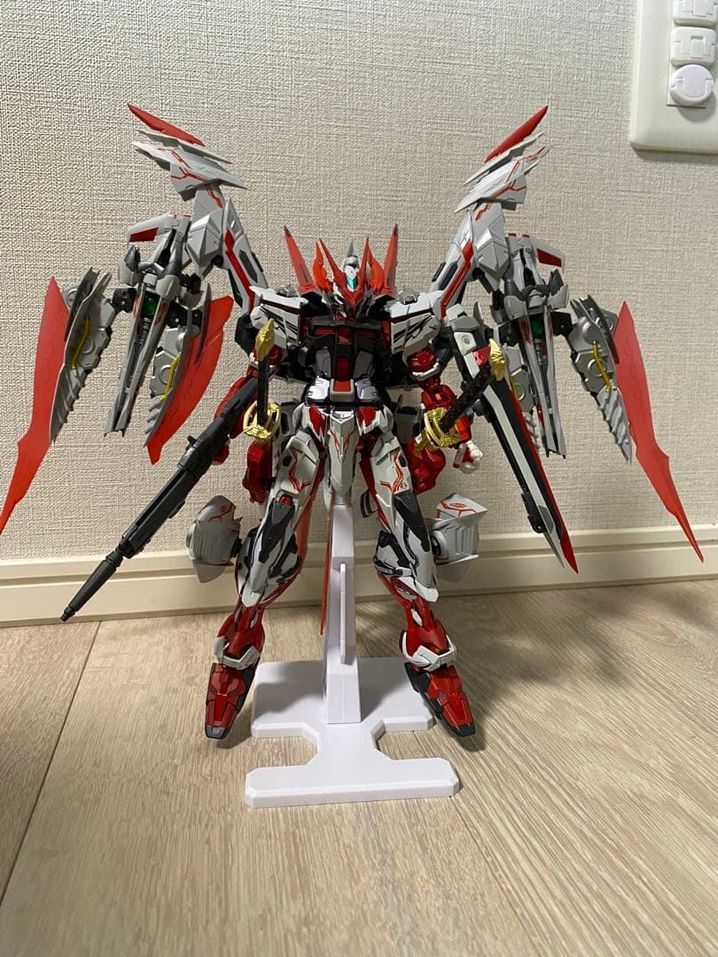 メタルビルド　ガンダムアストレイ　レッドドラゴニクス