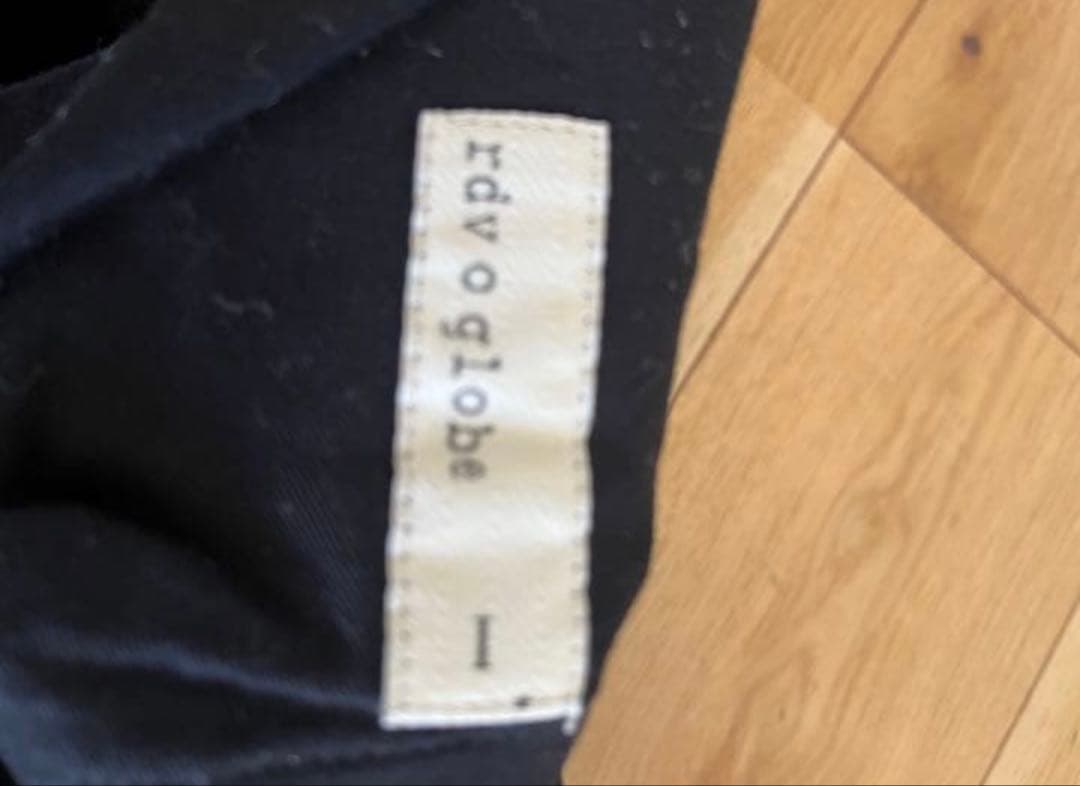 rdv o globe 黒 サルエルパンツ テクスチャー生地