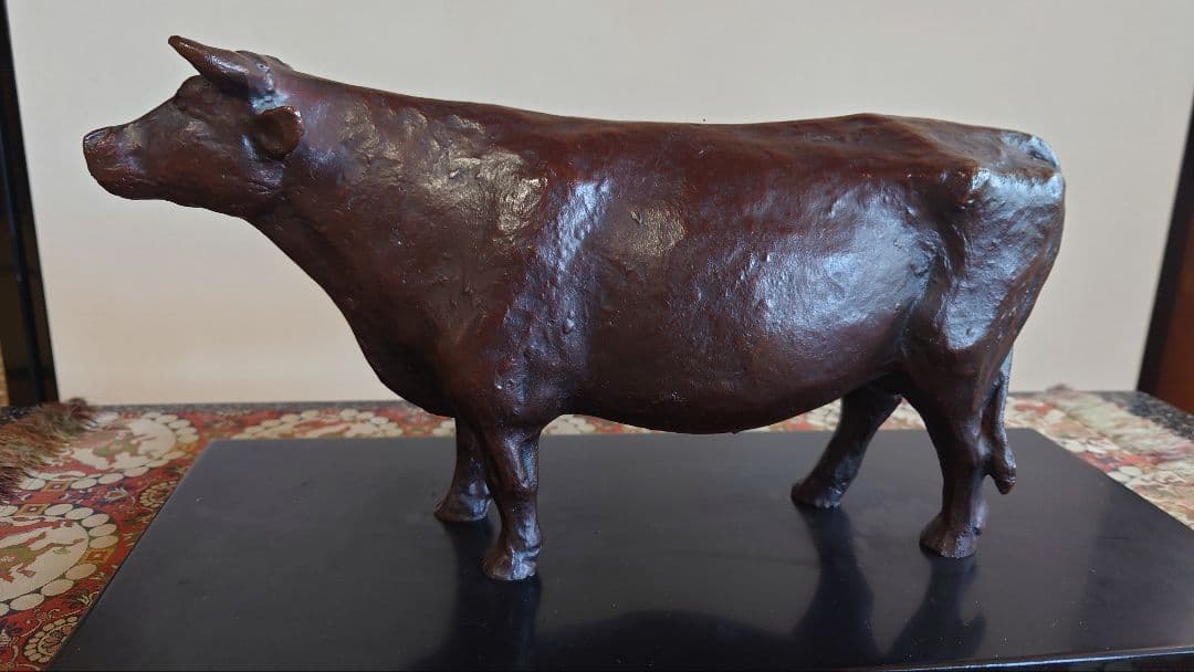 高岡美術鋳芸　鋳造和牛