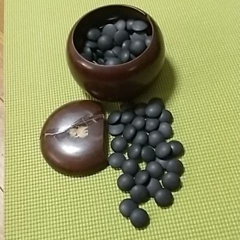 はまぐり加工手作り碁石