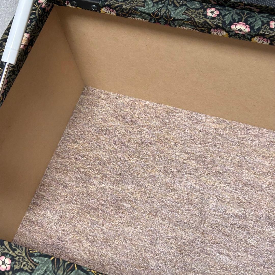 ベンチスツール　収納ベンチ　William Morris モリス　イチゴ泥棒