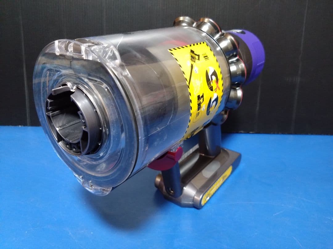 早い者勝ち！！V10 SV-12 サイクロン式コードレスクリーナー弱モード65分