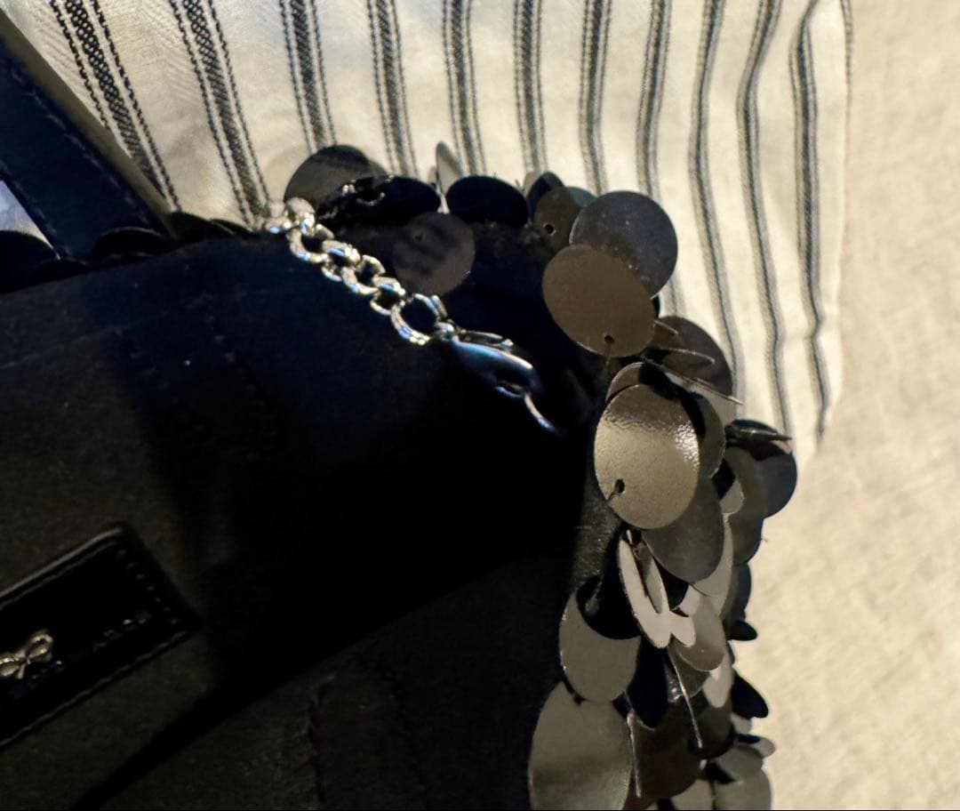 新品未使用です　ANYA HINDMARCH eyesハンドバッグ