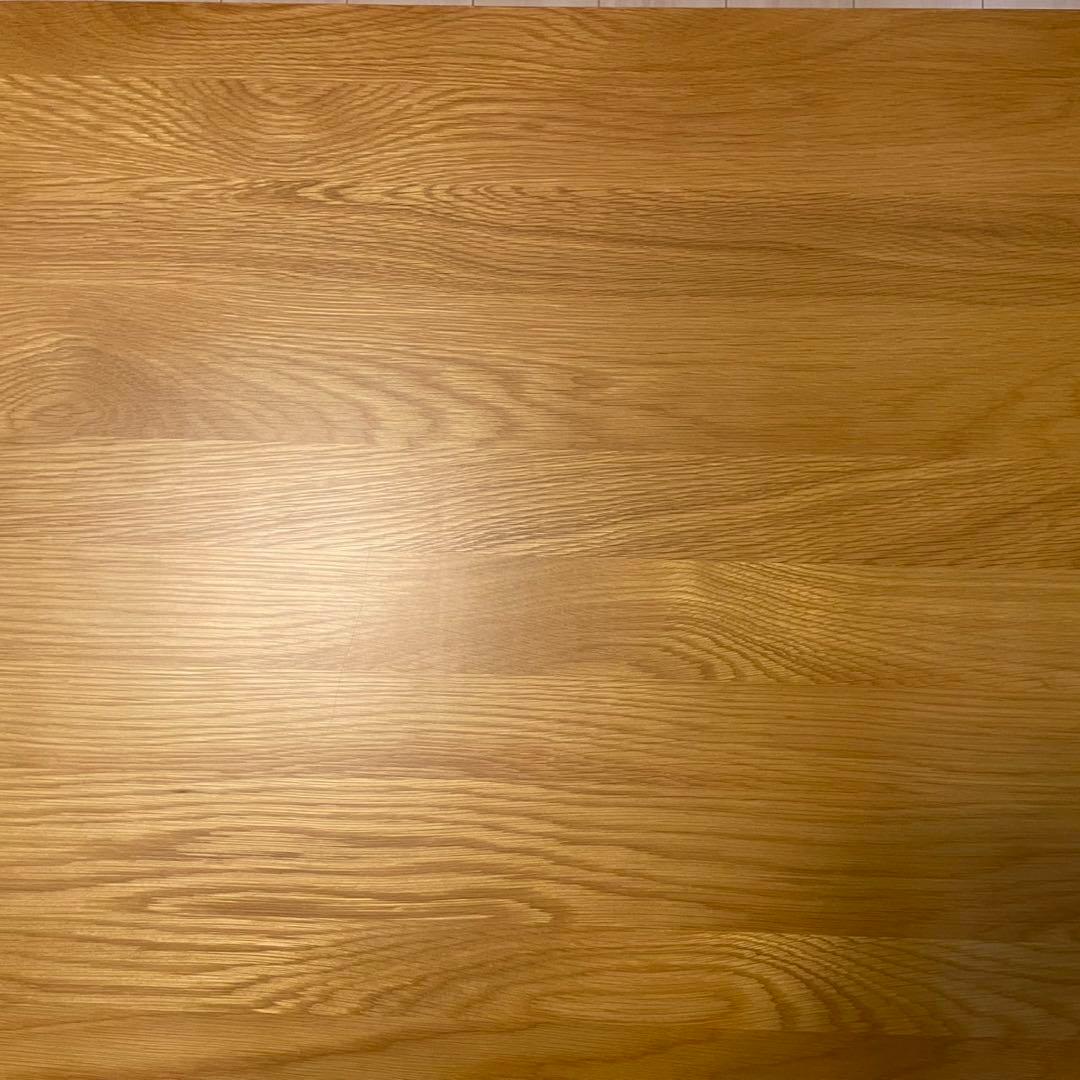 【Q】リビングでもダイニングでもつかえるテーブル・２・オーク材