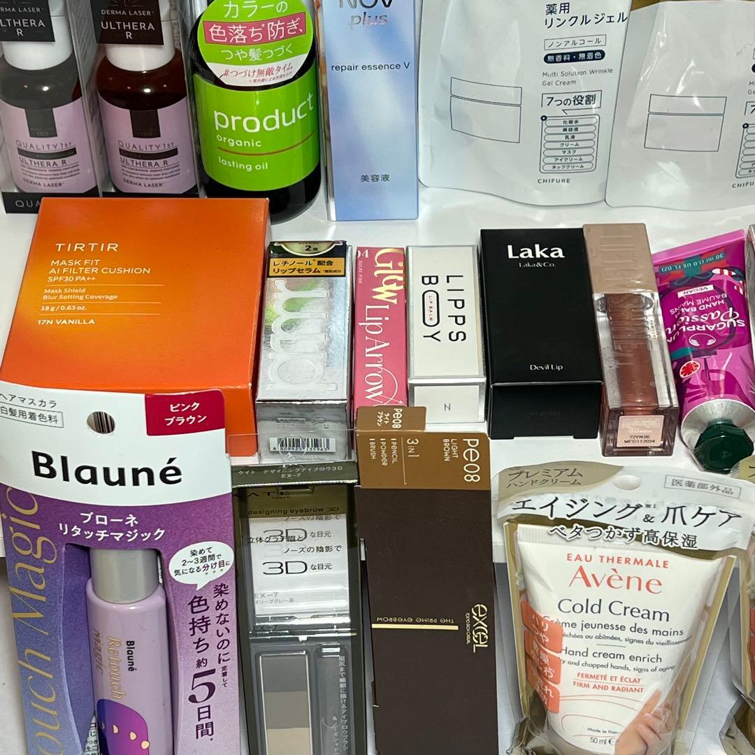 ファンデーションなど