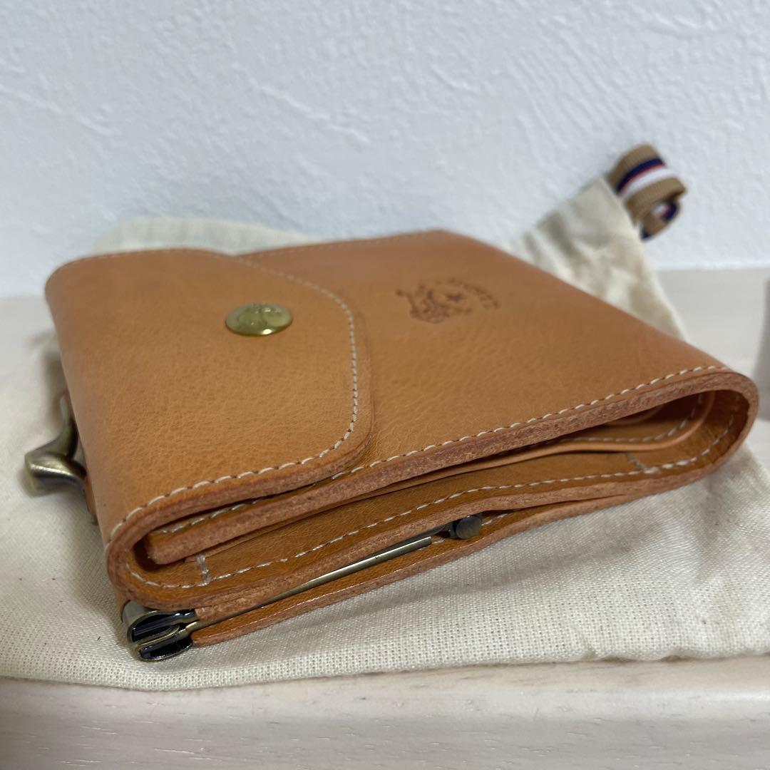 【美品】IL BISONTE 二つ折り財布 ヌメ がま口