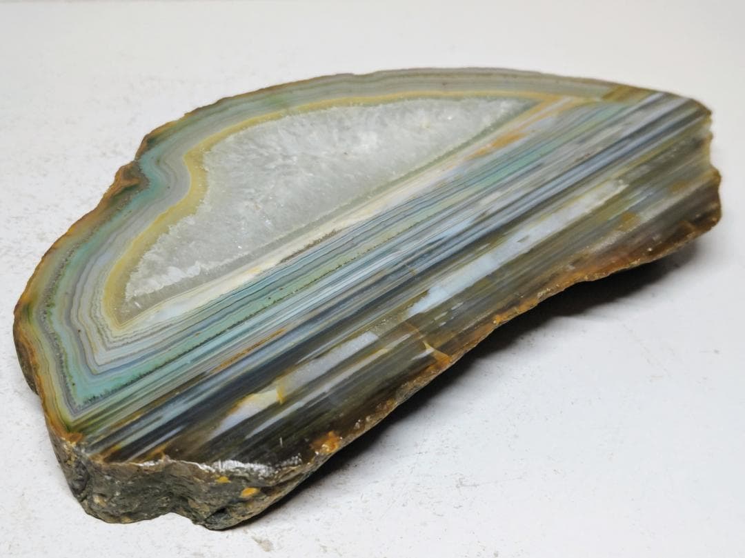 瑪瑙 1kg メノウ 原石 鑑賞石 自然石 誕生石 水石 鉱物 宝石 置石