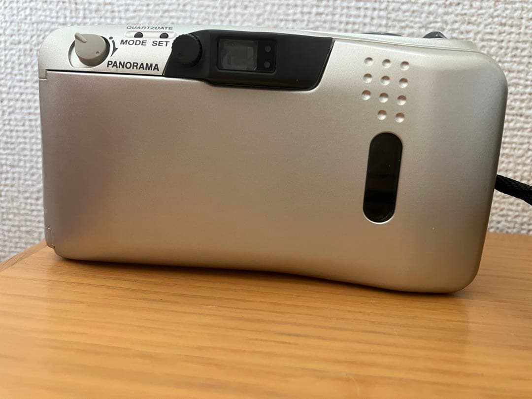 完動品　OLYMPUS μ[mju:] ZOOM 140 コンパクトカメラ