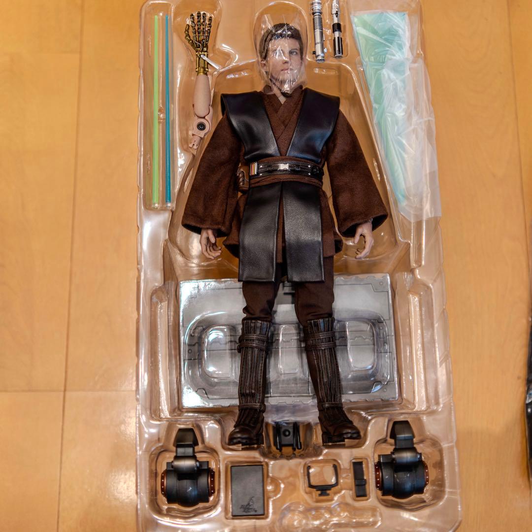 ホットトイズ アナキンスカイウォーカー スターウォーズ クローンの攻撃 1/6