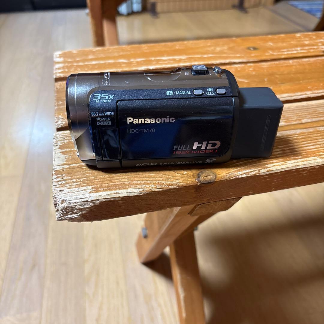 Panasonicビデオカメラ2セット充電コードあり