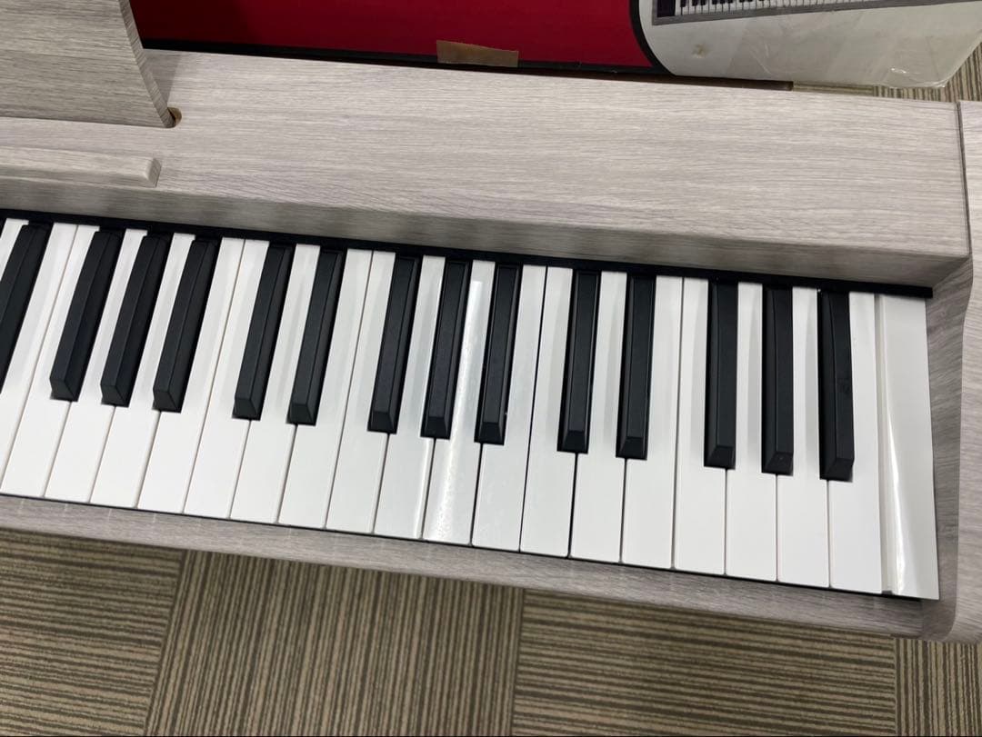 訳あり　電子ピアノ88鍵盤 給電タイプ　木目調ボディ　グレー