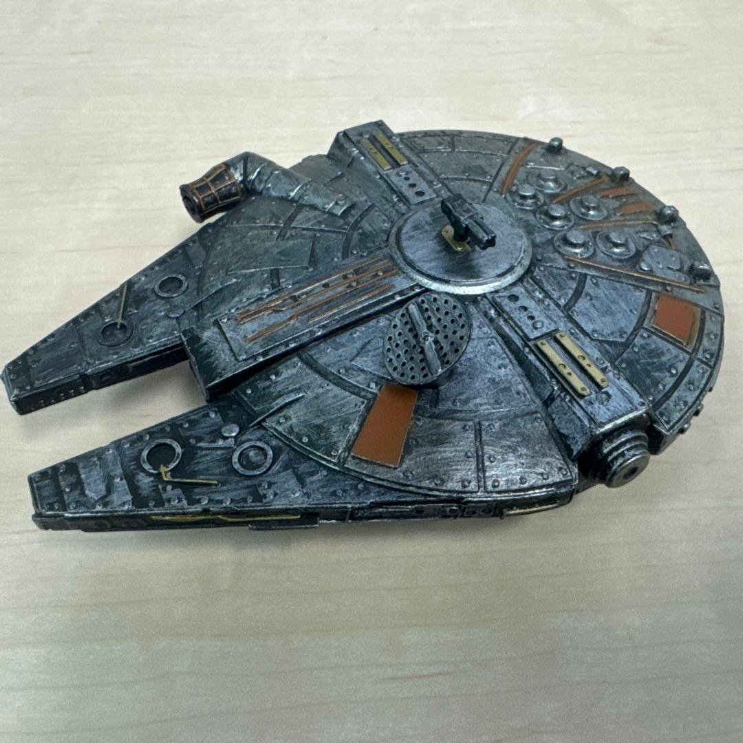 ミレニアム・ファルコン フィギュア