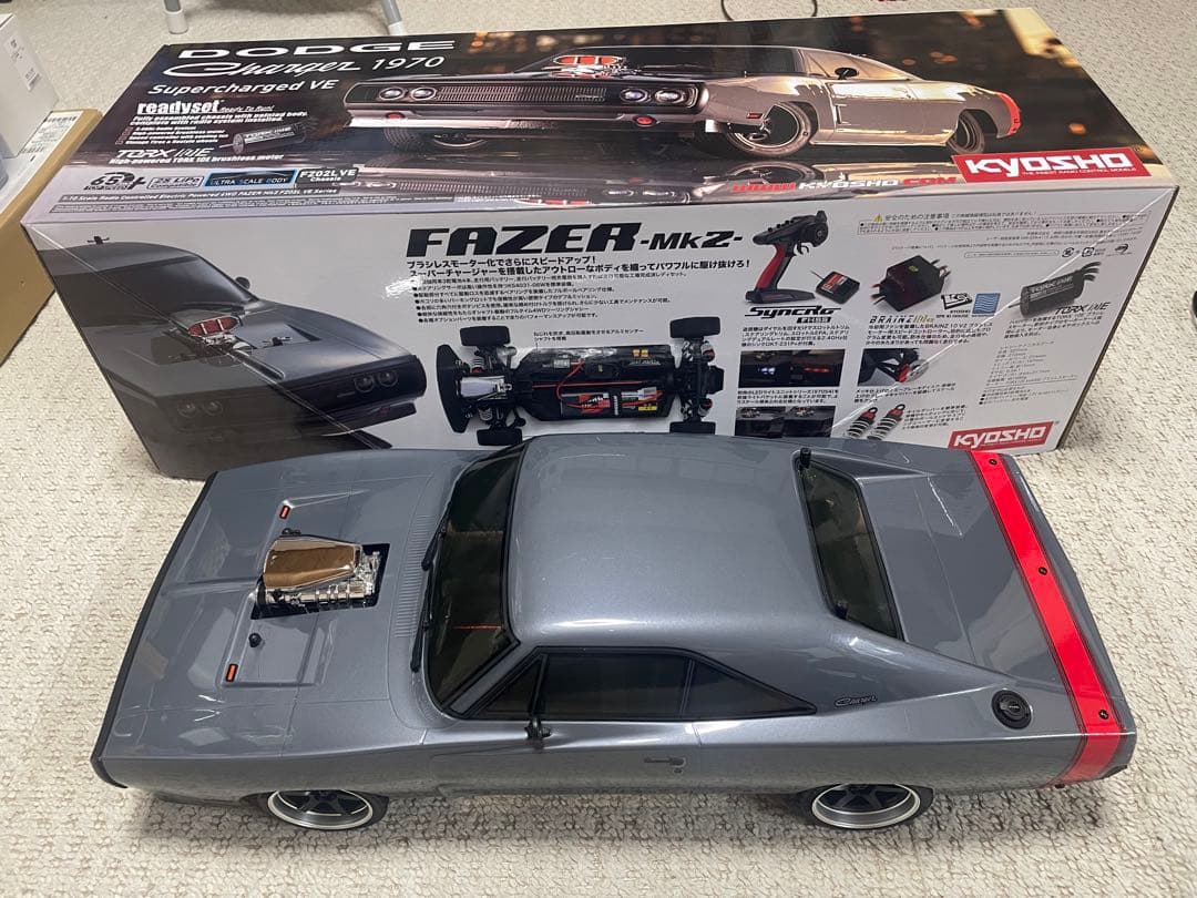 けんた　京商フェーザー　ダッジ・チャージャー