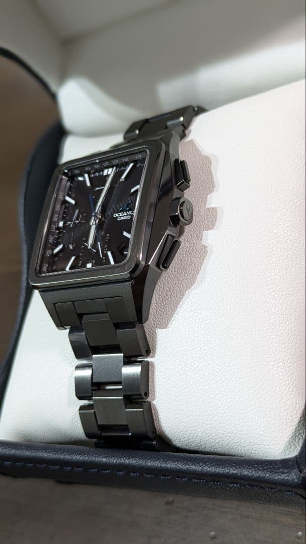 OCW-T5000B-1AJF新品未使用