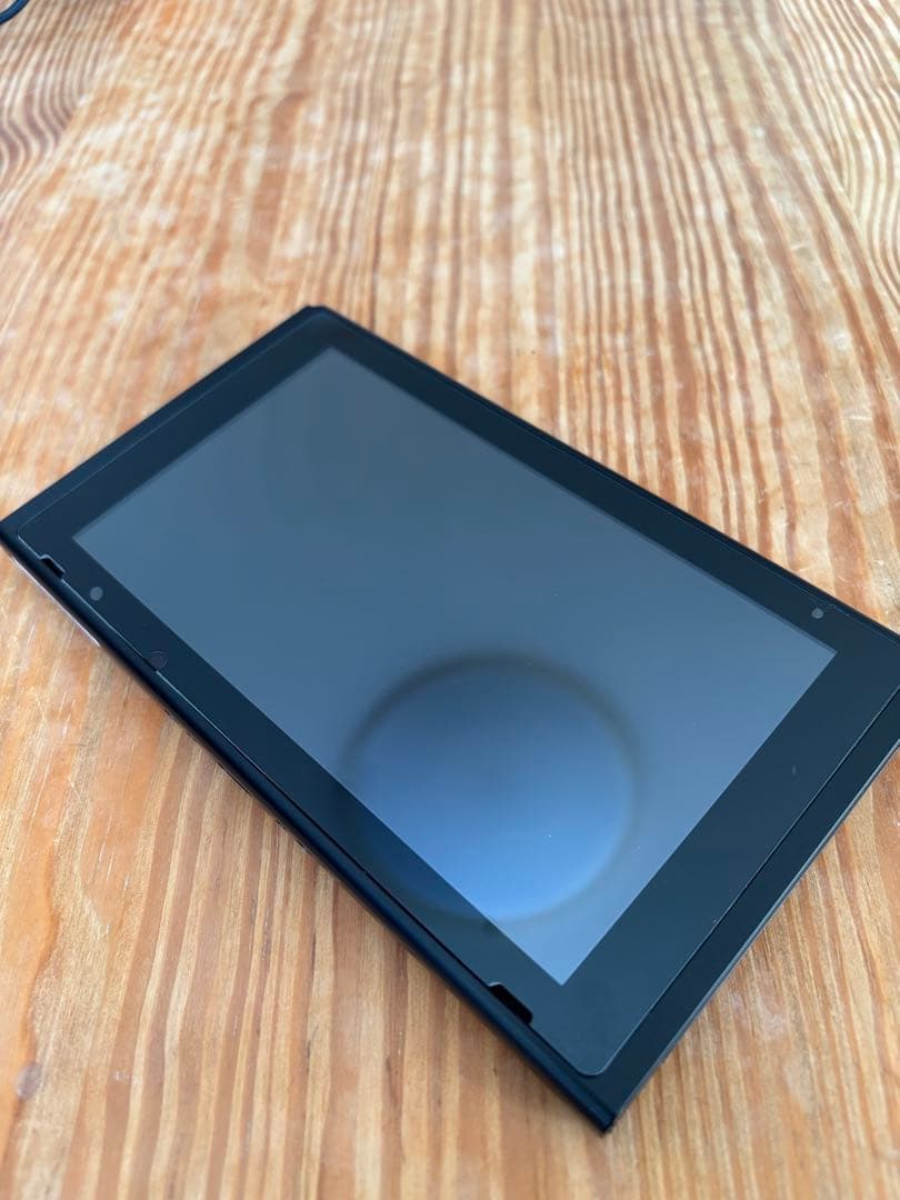 ニンテンドースイッチ　美品　Nintendo Switch ディズニーケース付き