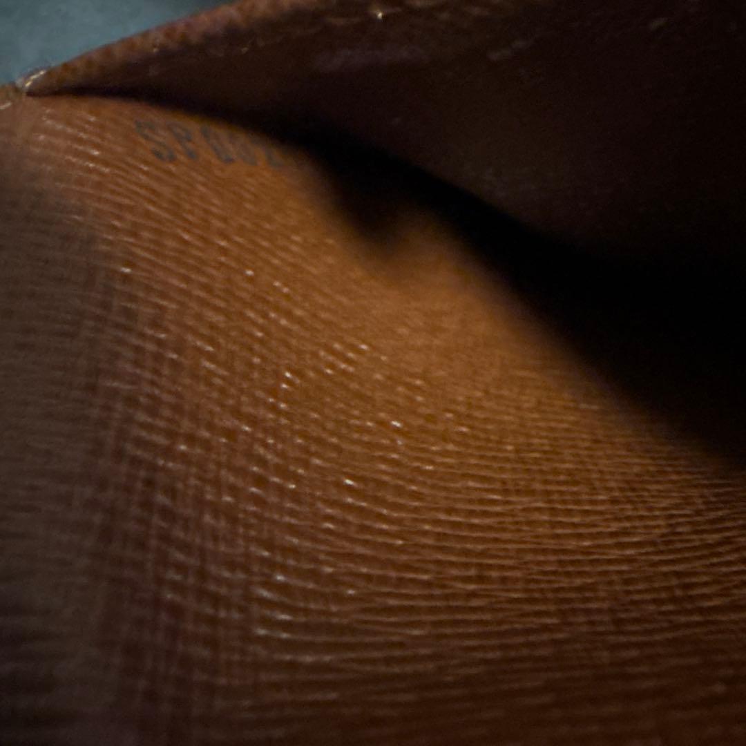 ルイヴィトン　手帳カバー