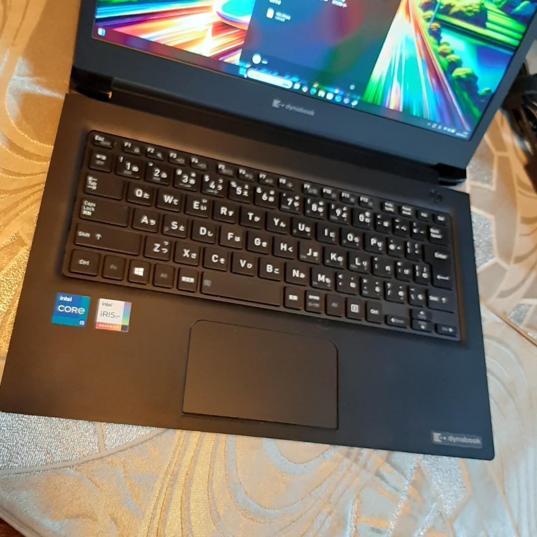 東芝 S73HS 11世代 i5 256G NVMe 1920x1080 FHD
