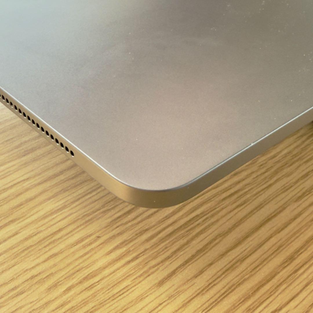 第4世代 iPad Pro 12.9インチ スペースグレー