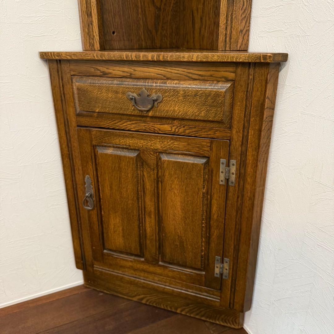 H110K27b アンティーク調 コーナーキャビネット