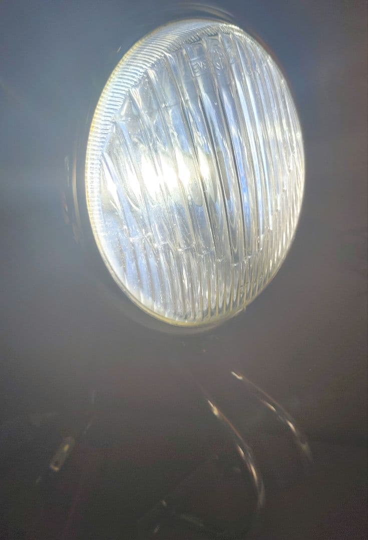 当時物、ビンテージ尖りガラスレンズヘッドライトになります☆激レア尖りガラスレンズ