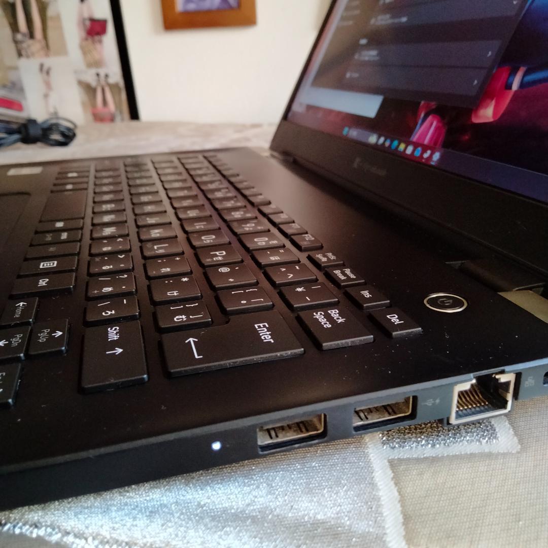 10世代 i5 東芝/G83FS 1920×1080 8G 128G