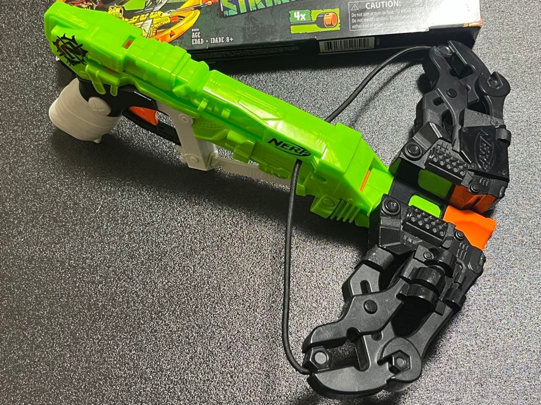 ナーフ ゾンビストライク Wrathbolt & ArrowRefill セット