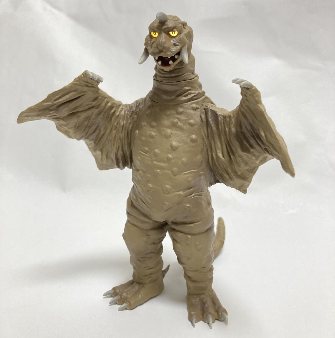 【輸送箱付】アルティメットルミナス ペギラ ウルトラQ プレバン 発光確認済み