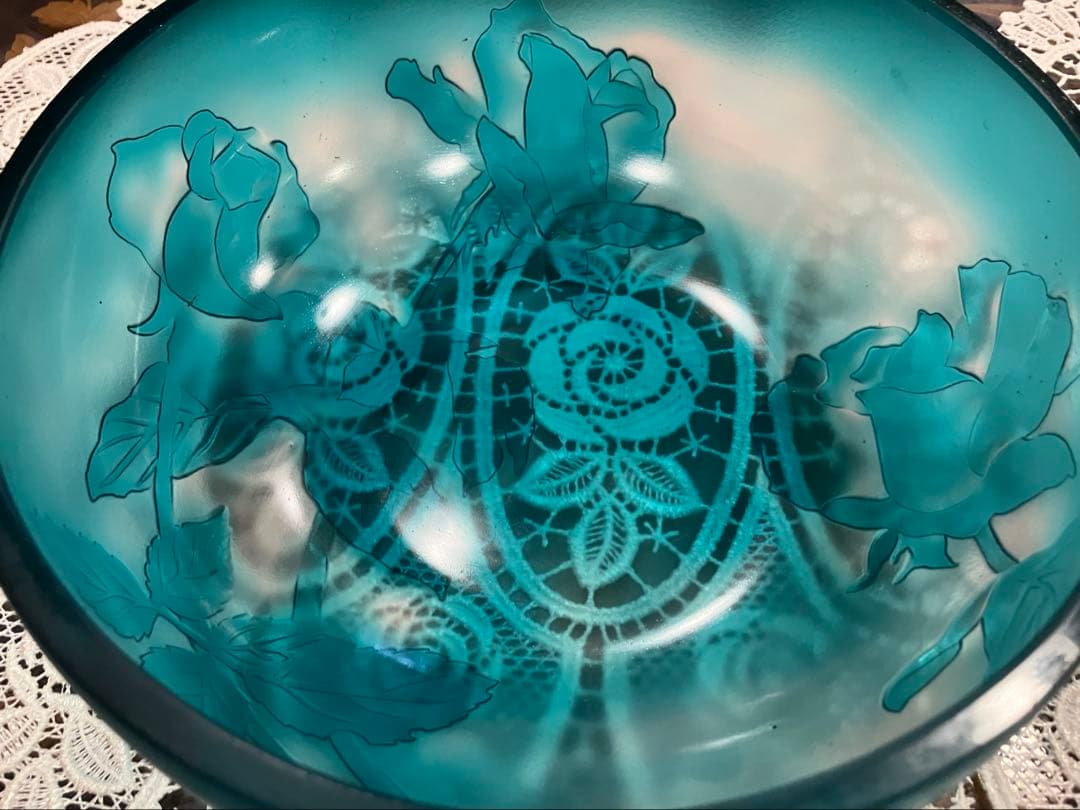 青色ガラスボウル 金属スタンド付き