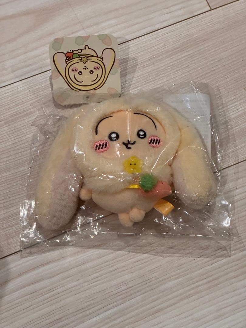 ちいかわ　台湾台北店限定　ロップイヤーなマスコット　うさぎ