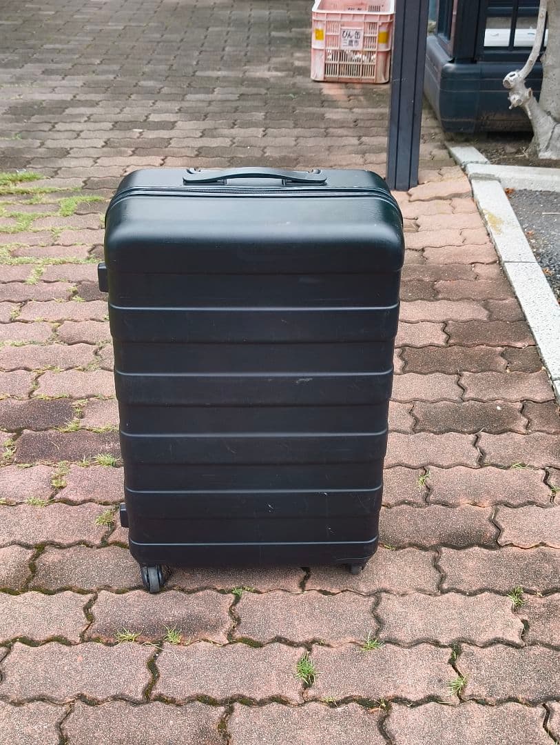 無印良品 ストッパー付き ハードキャリーケース 中型（60L） ブラック