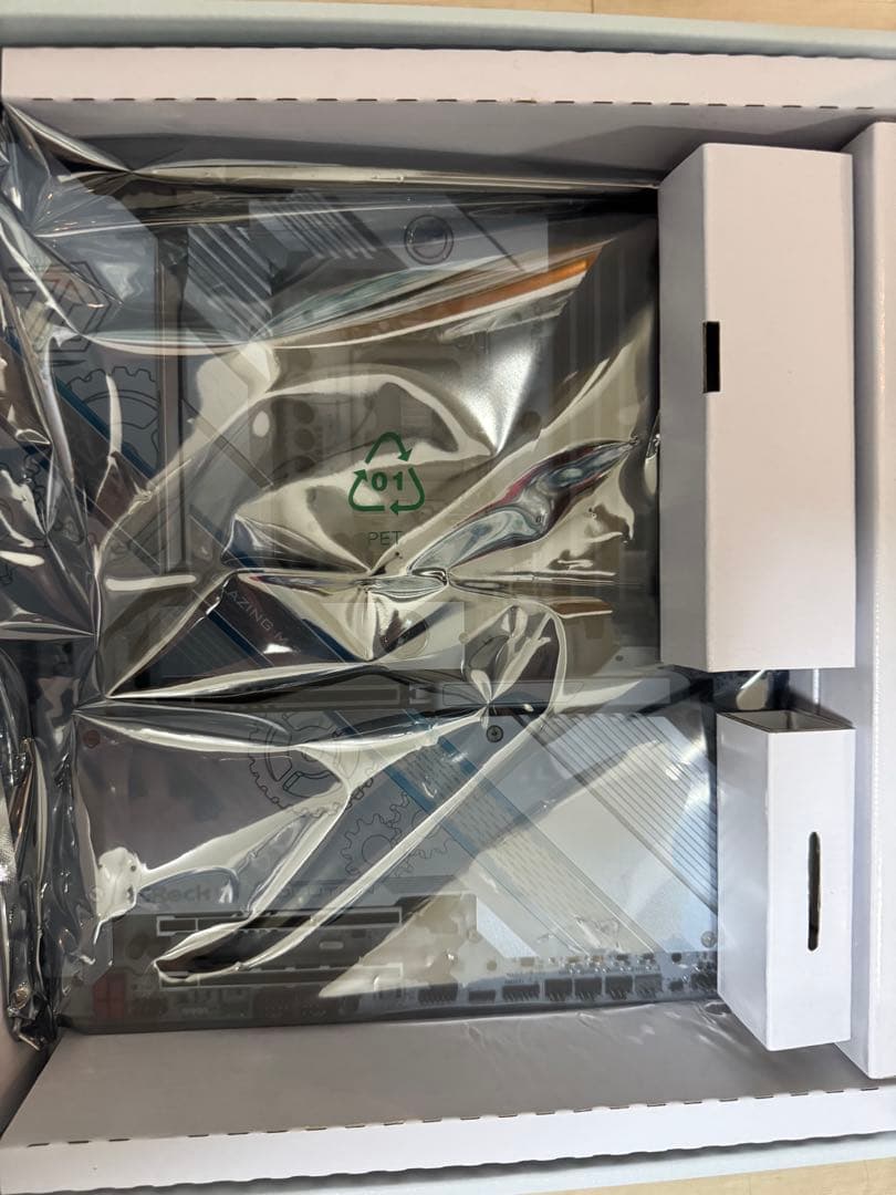 ASRock Z890 Taich AQUA マザーボード