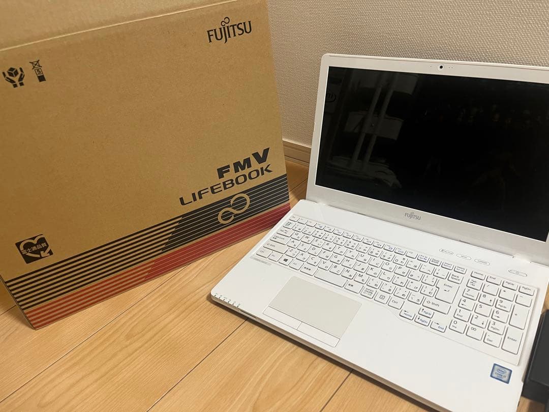 FUJITSU ノートパソコン