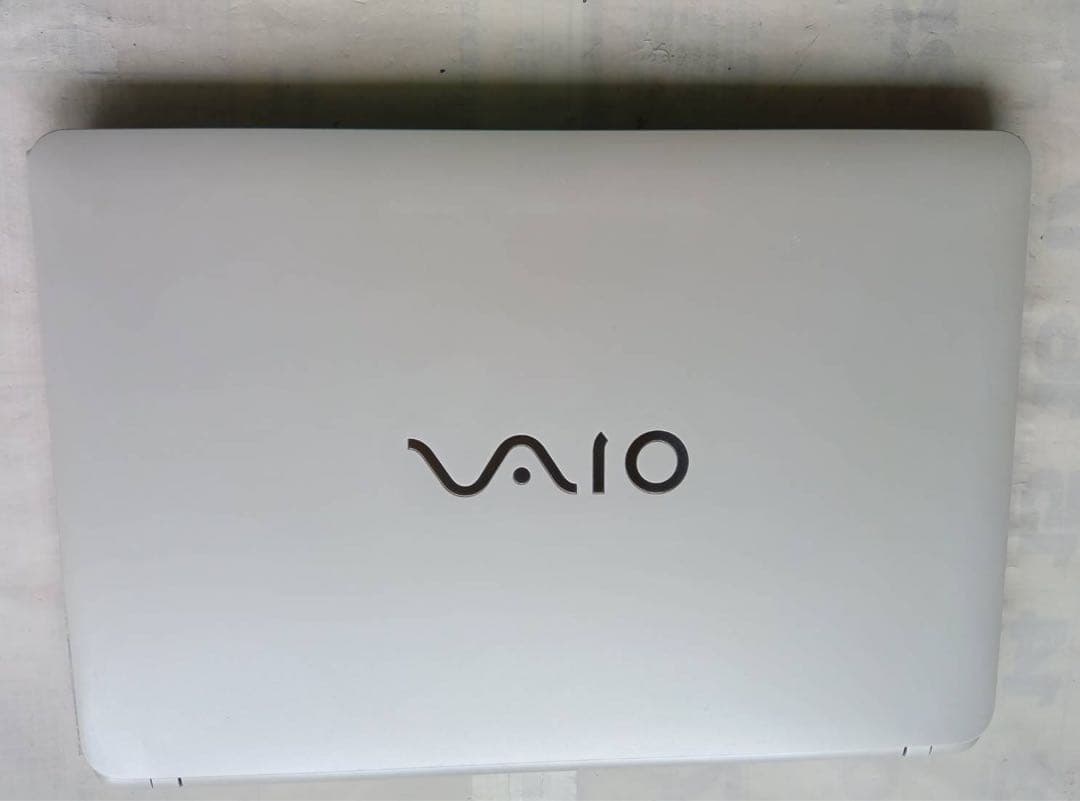 Windowsノート本体 VAIO VJS152C11N i7-7700HQ/16GB/SSD256GB