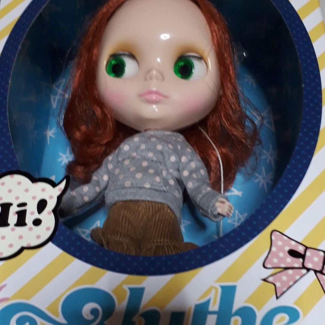 ブライスドールヘッドフォン付き